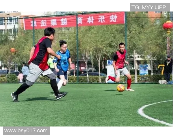 图拉与莫斯科火车头的激烈对决展现足球魅力与团队精神